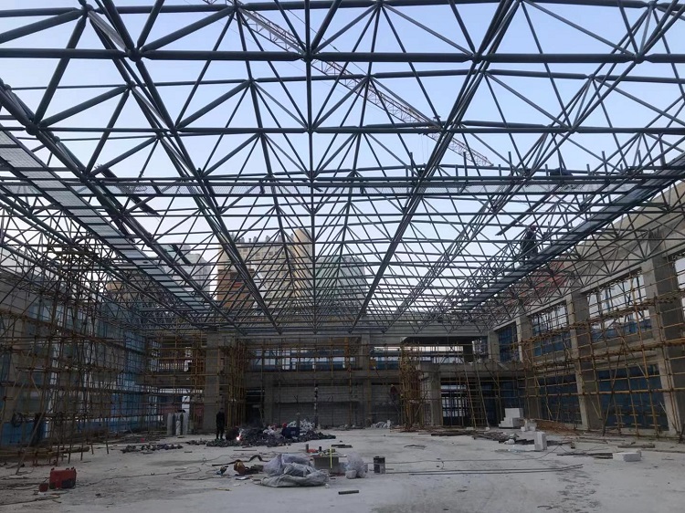 启东第一附属小学体育馆网架